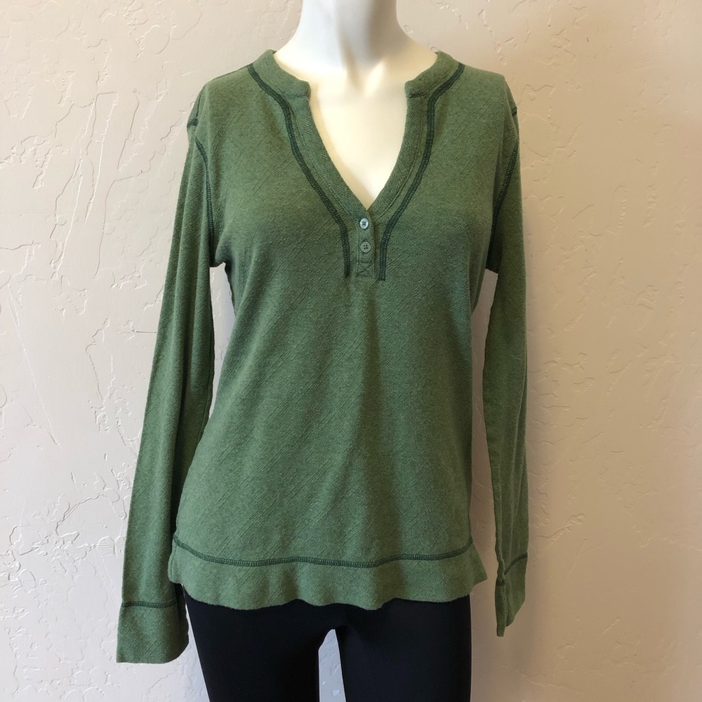 North face longsleeve Henley top
